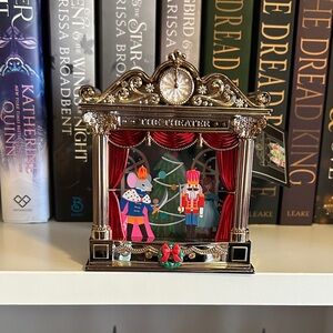 Bath & Body Works Nutcracker Theater Wallflower Plug